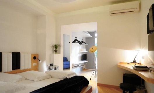 Hotel Franklin Feel The Sound
