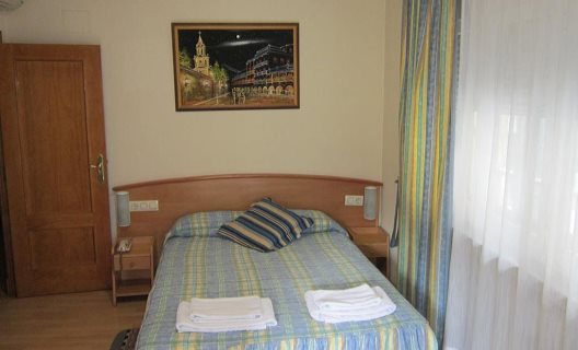 Hotel Gabriel Y Galan