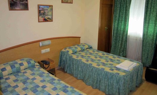 Hotel Gabriel Y Galan