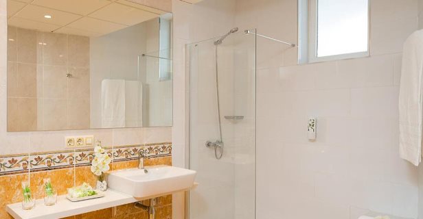 Hotel Gara Suites Golf & Spa