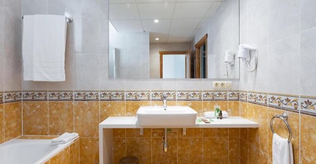 Hotel Gara Suites Golf & Spa