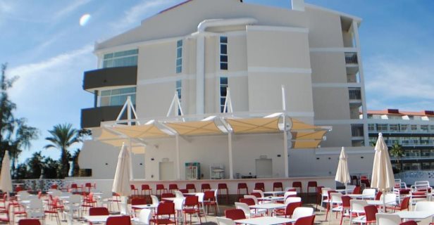 Hotel Gara Suites Golf & Spa