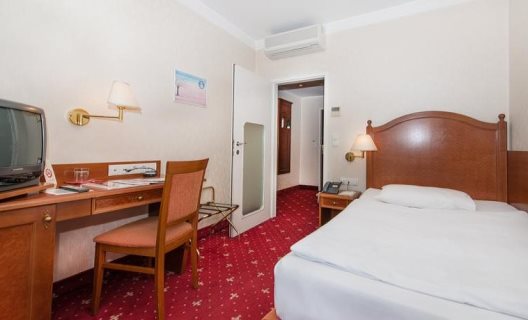 Hotel Garner Vienna Prinz Eugen By Ihg