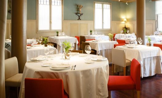 Hotel Gastronómico Echaurren