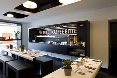 Hotel Gat Point Charlie