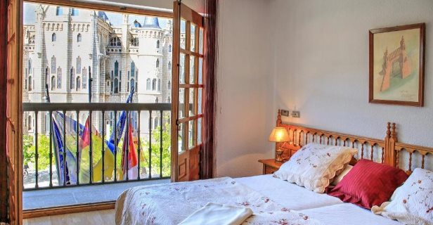 Hotel Gaudi