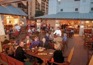 Hotel Gaylord Texan