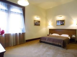 Hotel George
