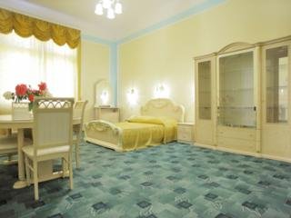 Hotel George