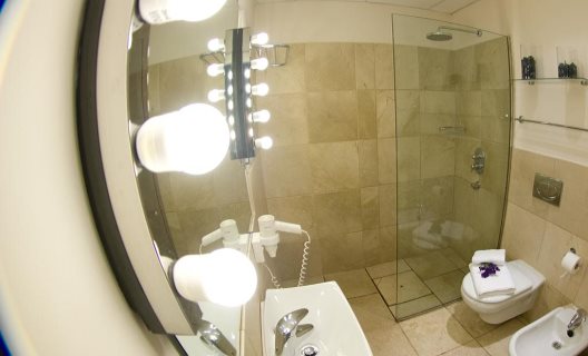 Hotel Giralda Suites