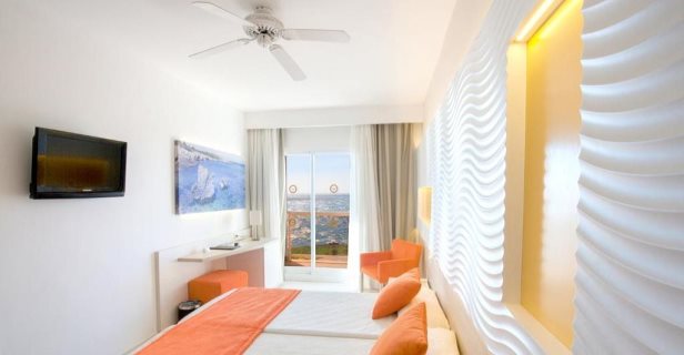 Hotel Globales Almirante Farragut