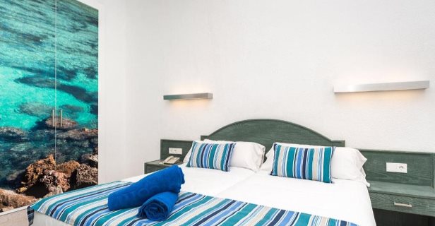 Hotel Globales Calan Blanes
