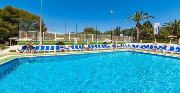 Hotel Globales Calan Blanes