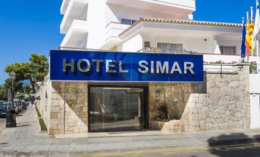 Hotel Globales Simar