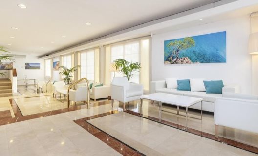 Hotel Globales Simar