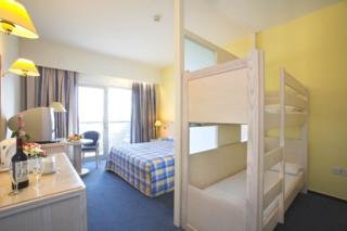 Hotel Golden Coast Beach