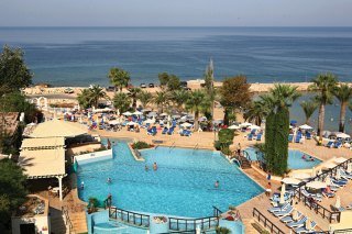 Hotel Golden Coast Beach