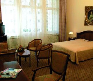 Hotel Golden Tulip
