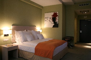 Hotel Golden Tulip Ana Tower