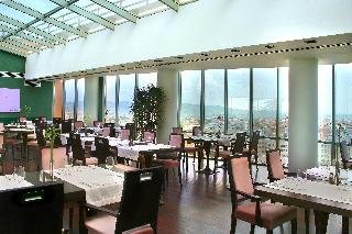 Hotel Golden Tulip Ana Tower