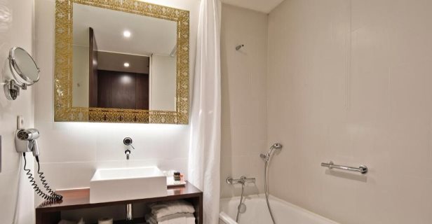 Hotel Golden Tulip São João Da Madeira