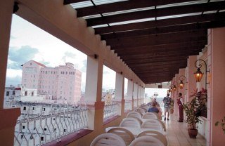 Hotel Gran Caribe Plaza