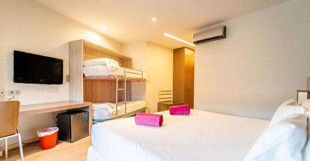 Hotel Granada By Pierre Vacances