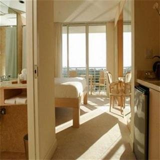 Hotel Grand Beach