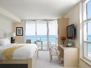 Hotel Grand Beach