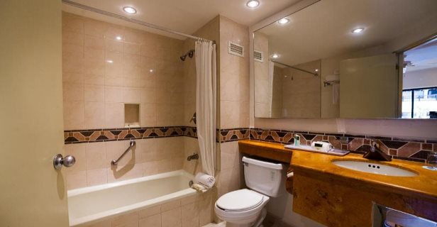 Hotel Grand Coco Bay