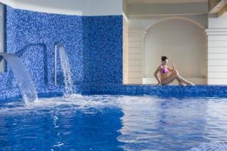 Hotel Grand Hotel Holiday Resort