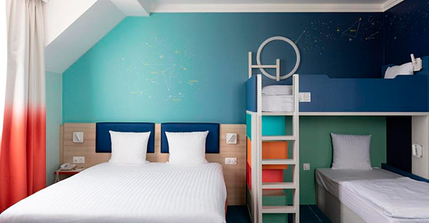 Hotel Grand Magic At Disneyland Paris
