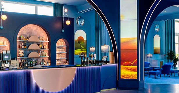 Hotel Grand Magic At Disneyland Paris