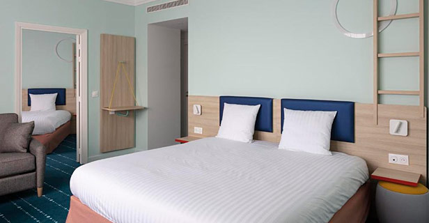 Hotel Grand Magic At Disneyland Paris