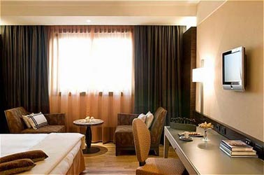 Hotel Grand Milán
