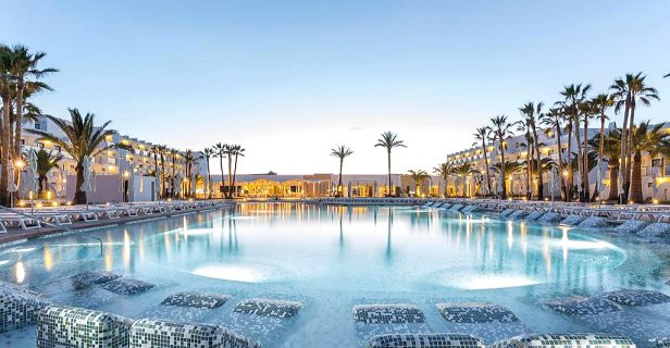 Hotel Grand Palladium White Island Resort & Spa