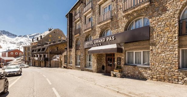 Hotel Grand Pas By Pierre Vacances