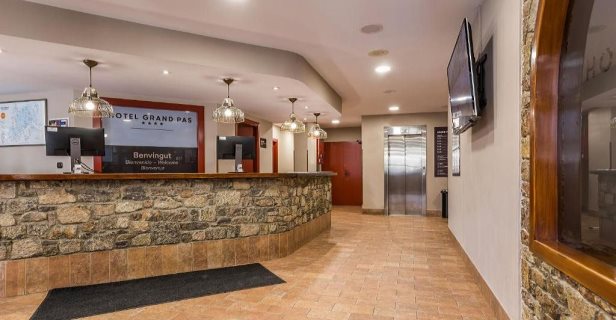 Hotel Grand Pas By Pierre Vacances