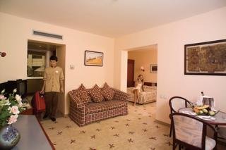 Hotel Grand Prestige