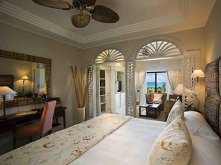 Hotel Grand Resorts At Cap Cana Sanctuary, A Salamander