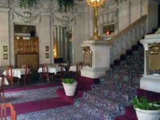 Hotel Grand Royale Clarion Collection