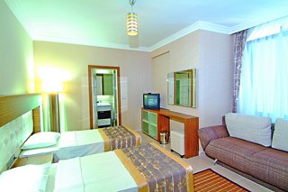 Hotel Grand Zaman Garden