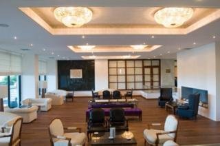 Hotel Grecian Bay