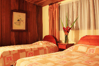 Hotel Green Lagoon Falls Park Lodge