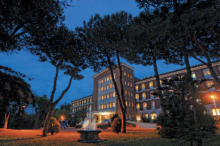 Hotel Green Park Pamphili