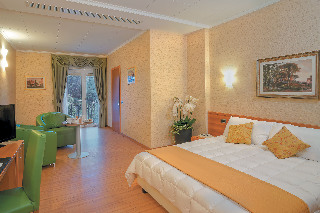 Hotel Green Park Pamphili