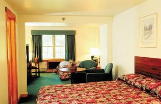 Hotel Grey Fox Inn & Resort