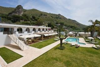 Hotel Grotta Di Tiberio