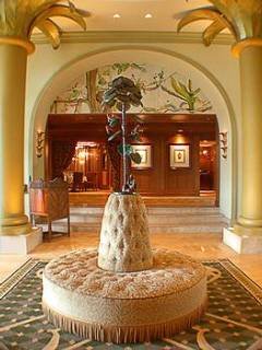 Hotel Grove Isle & Spa