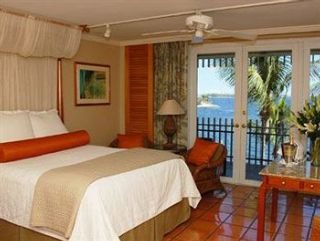 Hotel Grove Isle & Spa